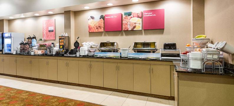 康福特套房利斯维尔靠近约翰逊堡(Comfort Suites Leesville Near Fort Johnson)图片