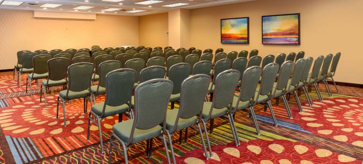 Holiday Inn & Suites 奥佛兰公园CONV点击率(Holiday Inn & Suites Overland Park-Conv Ctr)图片