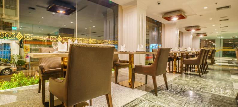新季节广场酒店(New Season Square Hotel)图片
