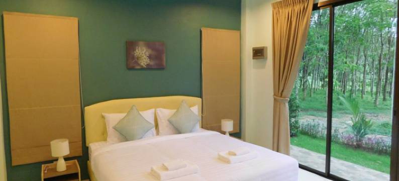 司隶纳帕普吉岛度假村(Phuket Sirinapha Resort)图片