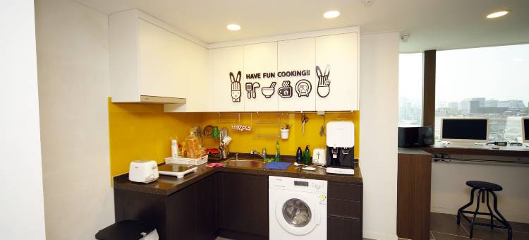 24号旅馆新村大道店(24 Guesthouse Sinchon Avenue)图片