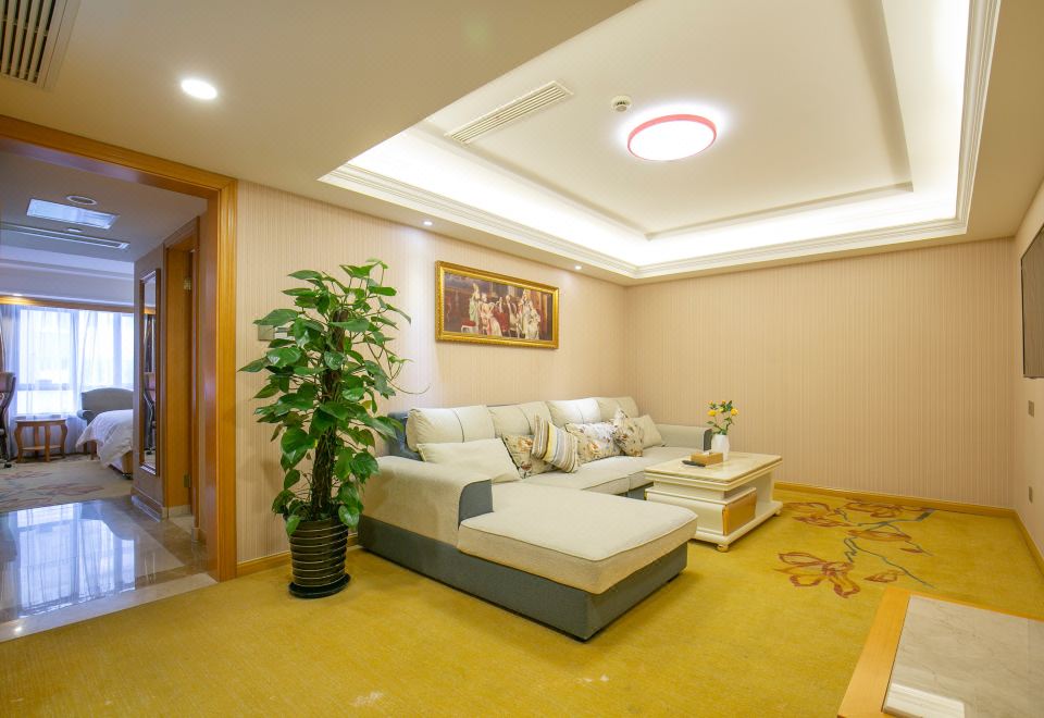 Vienna International Hotel (Shanghai New International Expo Center) Hotel Overview