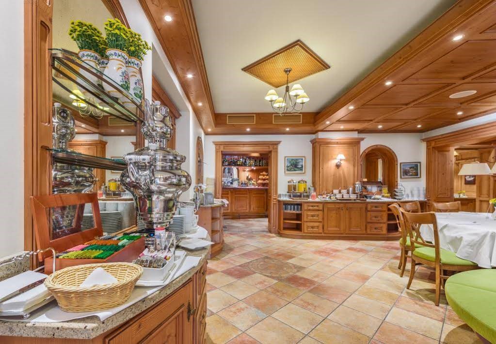 Hotel SonnenhofOver view