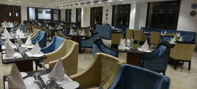 印多尔荣耀酒店和会议中心(Pride Hotel & Convention Centre Indore)图片