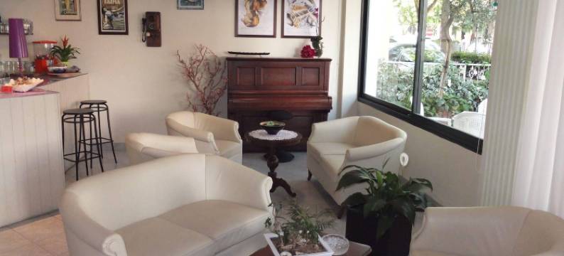 特雷斯裘莉民宿(Tres Jolie B&B Hotel)图片