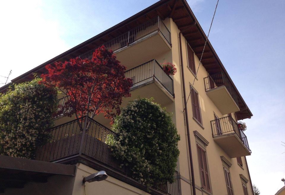 B&B Santa Lucia & Smeraldo Hotel Overview