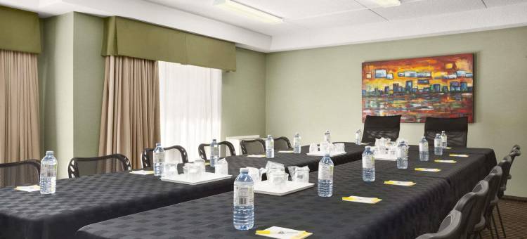 米罗米奇温德姆戴斯酒店(Days Inn by Wyndham Miramichi NB)图片