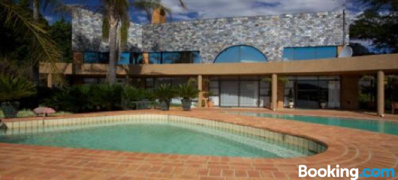 帮克玛凯尔瑞乡村旅馆(Bokmakierie Country Lodge)图片