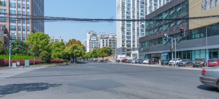 桔子酒店(上海吴中路地铁站店)图片