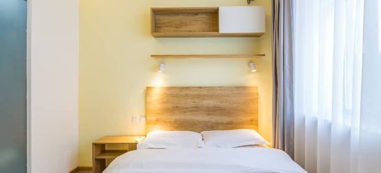 乐活新青年社区(北京望京798艺术区店)图片