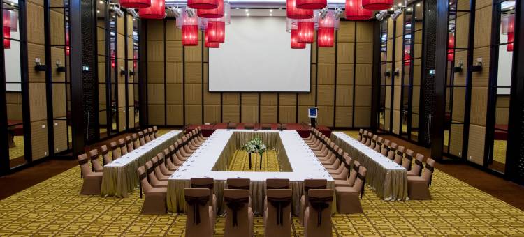 诺富特下龙湾酒店(Novotel Ha Long Bay Hotel)图片
