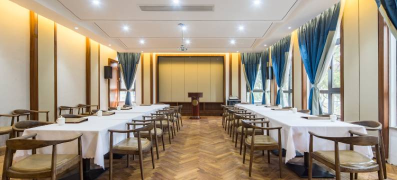 西双版纳热土酒店(民族风情园店)图片