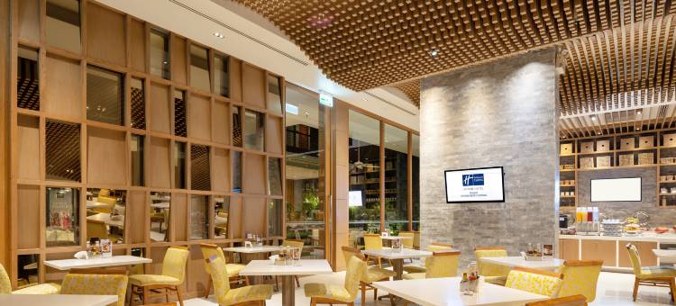 普吉岛巴东海滩中央智选假日酒店 - IHG 旗下酒店(Holiday Inn Express Phuket Patong Beach Central)图片