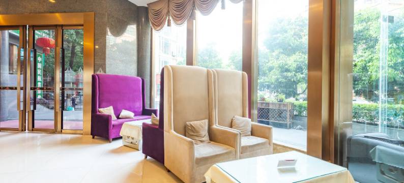 仁怀天豪商务酒店(市政府国贸购物中心店)图片