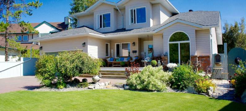 万购达广场家庭旅馆(Vangorda Place Bed & Breakfast)图片