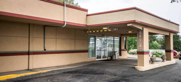 沙莫肯大坝-锡林斯格罗夫伊克诺套房旅馆(Econo Lodge Inn & Suites Shamokin DAM - Selinsgrove)图片