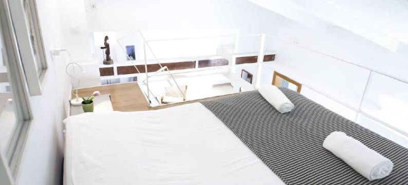 市中心现代阳台公寓酒店(Moderno Apartamento Centrico Con Terraza)图片