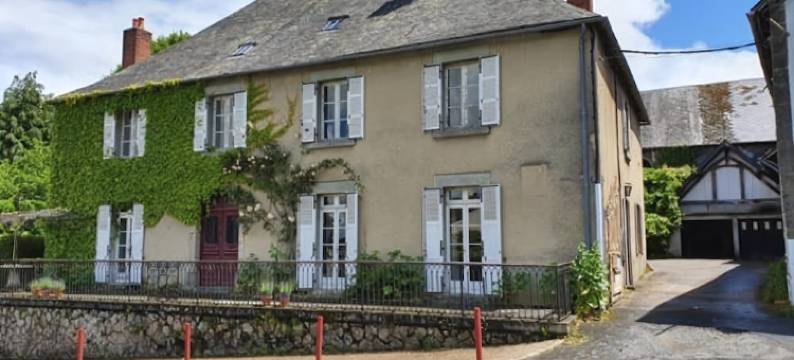 莱尔庞巴杜宅邸酒店(Maison Lyre, Pompadour)图片