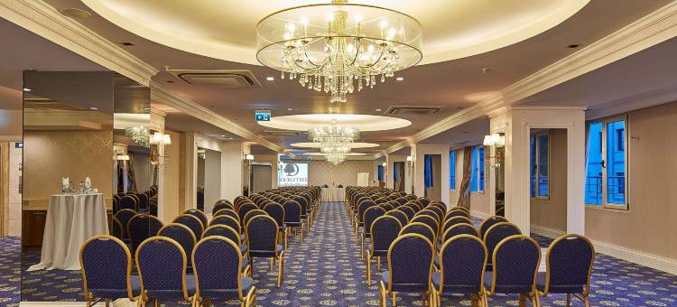 伊兹密尔阿尔桑贾克希尔顿逸林酒店(DoubleTree by Hilton Izmir - Alsancak)图片