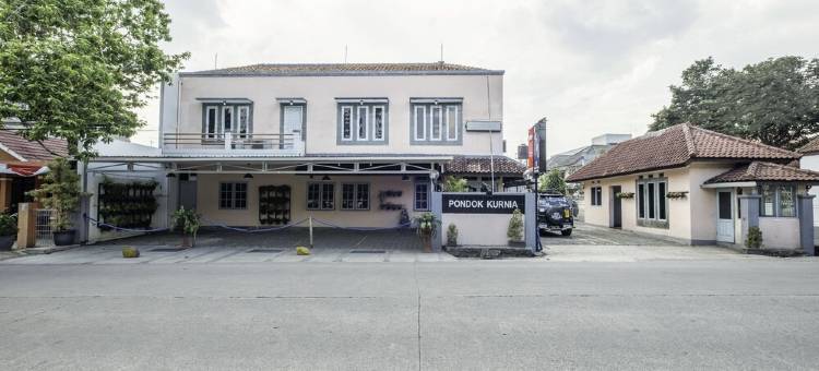 Urbanview Hotel Pondok Kurnia Cijagra Bandung by RedDoorz图片