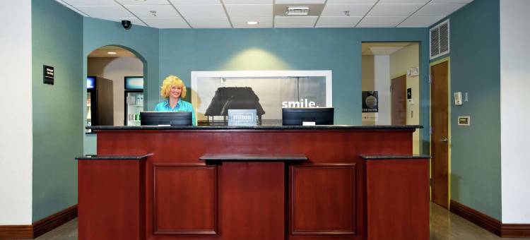 皮尔斯堡欢朋套房酒店(Hampton Inn & Suites Ft. Pierce)图片