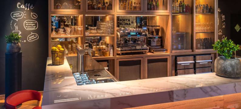 苏黎世机场丽笙酒店(Radisson Hotel Zurich Airport)图片