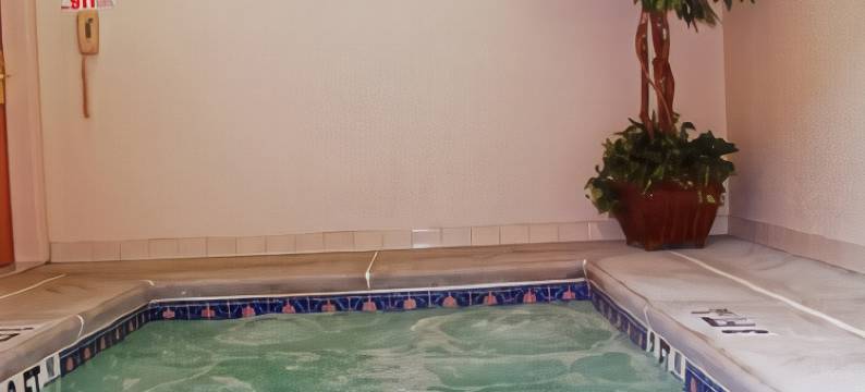 亚特兰大机场天际点酒店及套房(Four Points by Sheraton College Park Atlanta Airport)图片