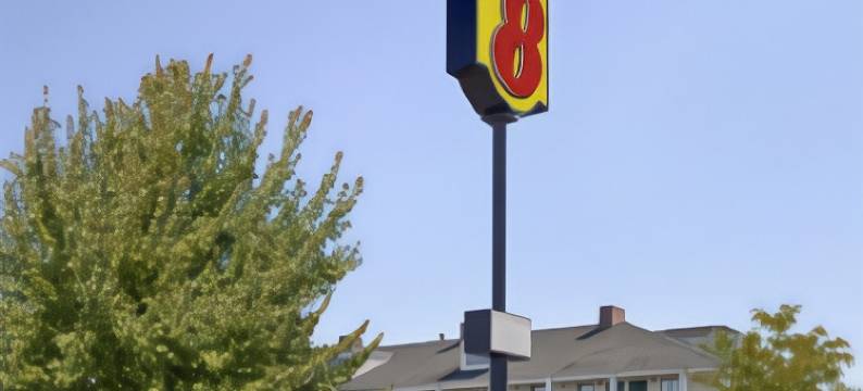 克林顿温德姆速8酒店(Super 8 by Wyndham Clinton)图片