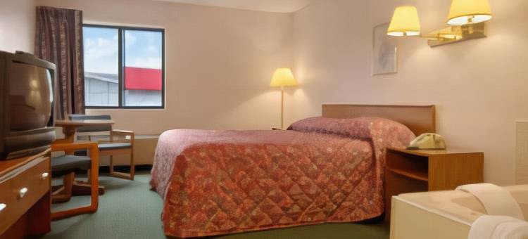 沙利文温德姆速8酒店(Super 8 by Wyndham Sullivan)图片