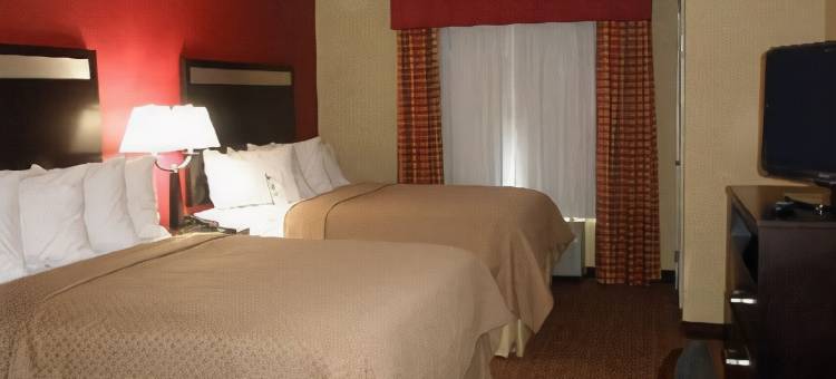 华纳罗宾斯-罗宾斯空军基地拉昆塔温德姆套房酒店(La Quinta Inn & Suites by Wyndham Warner Robins - Robins AFB)图片