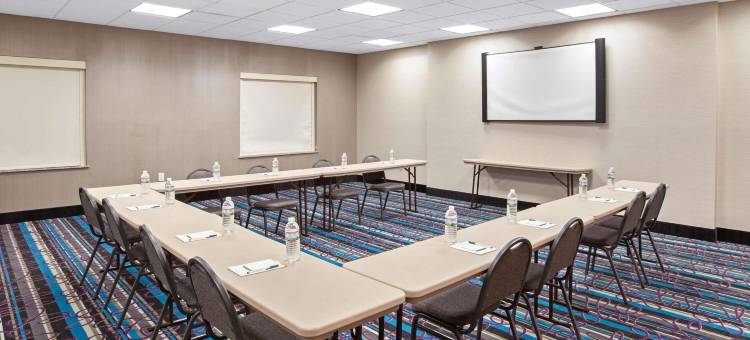 帕萨迪纳北部拉昆塔温德姆套房酒店(La Quinta Inn & Suites by Wyndham Pasadena North)图片