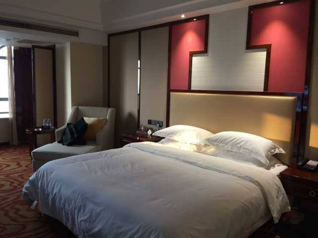 长沙轩尼斯酒店点评