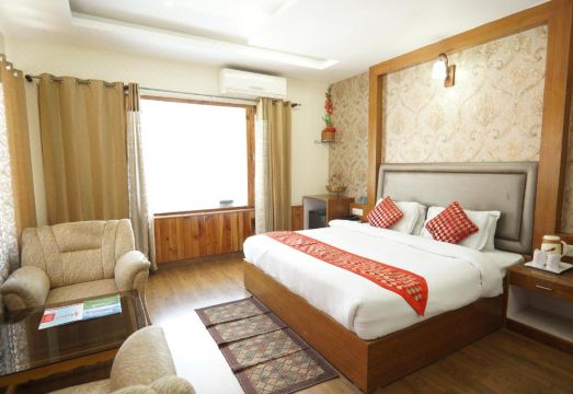 Manali Valley Resorts Hotel Overview