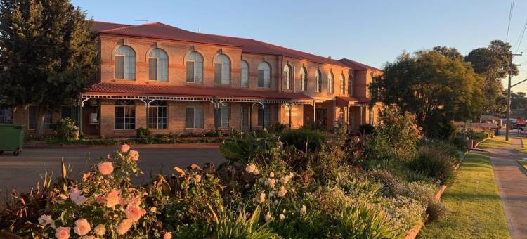 古尔伯恩文化遗产汽车旅馆(Heritage Motor Inn Goulburn)图片