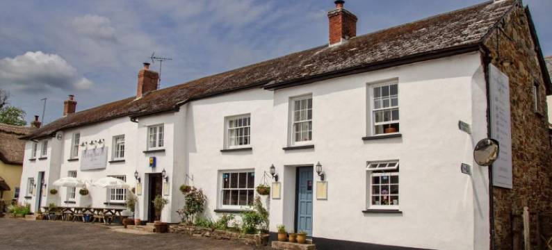 公羊头旅馆(Rams Head Inn)图片