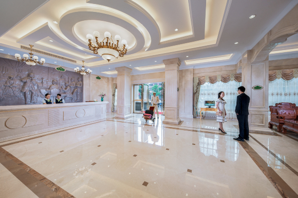 Vienna Hotel (Phoenix Hill, Fuyong, Shenzhen International Convention and Exhibition Center) Hotel Overview