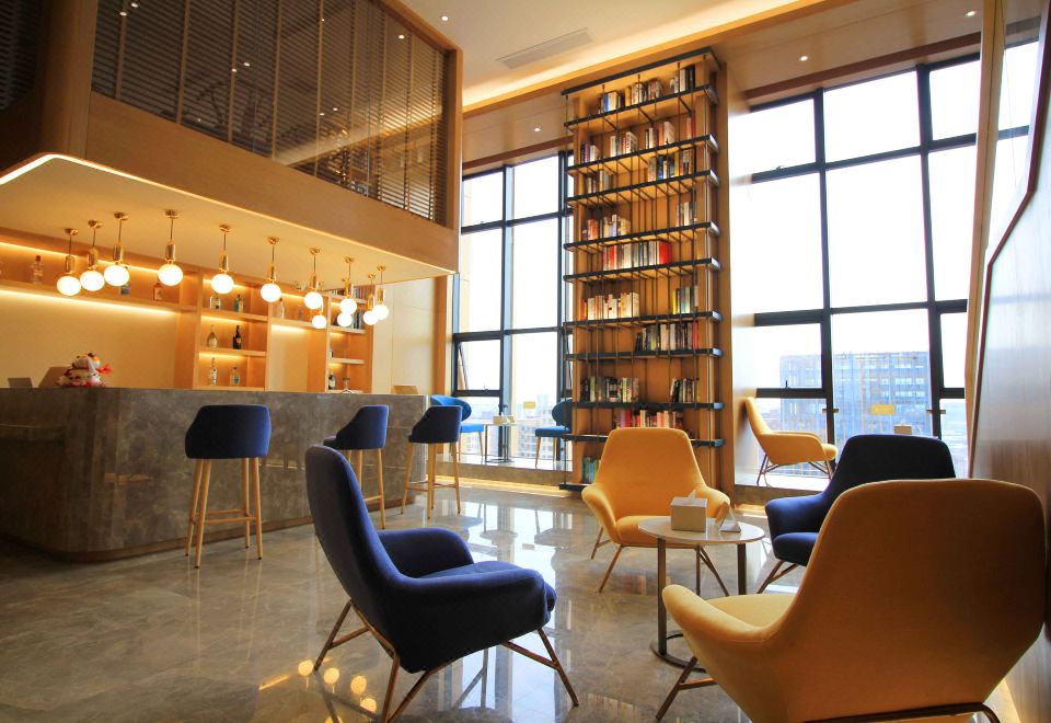 远洲逸廷酒店(上海虹桥枢纽国家会展中心店)外景图