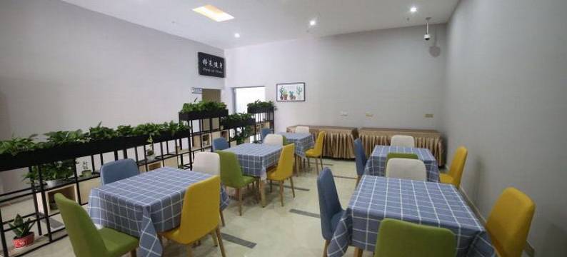 如家睿柏·云酒店(上海金山张堰镇中侨学院店)图片