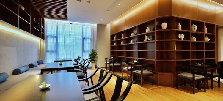 南苑新城酒店(东钱湖小普陀雅戈尔动物园店)图片