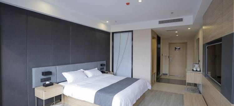 尚客优品酒店(青岛李村商业街万年泉路地铁站店)图片