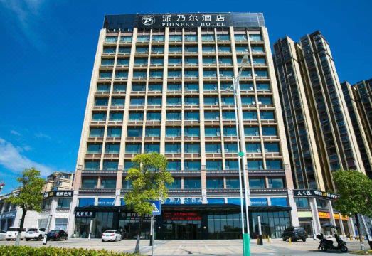 Pioneer HotelHotel Overview