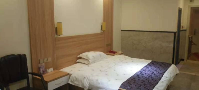 宇恒商务酒店(百色汽车客运总站店)图片