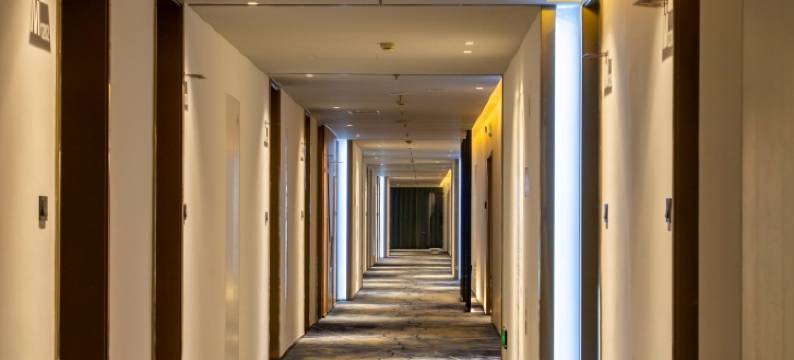 漫度仕家酒店(潍坊高铁北站中凯物流园店)图片