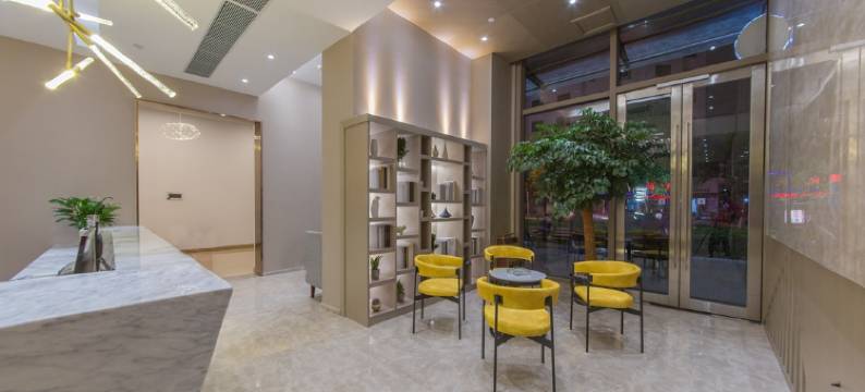 深蓝柏豪酒店(昆明火车站店)图片