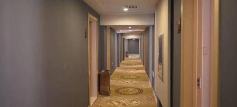 敦化六鼎山假日酒店图片