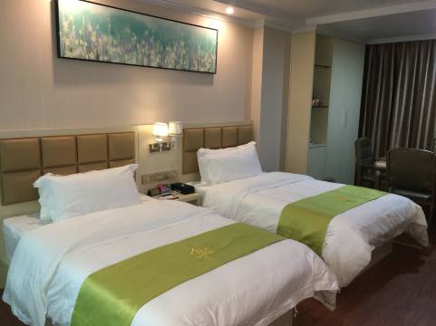 陆川八方商务酒店