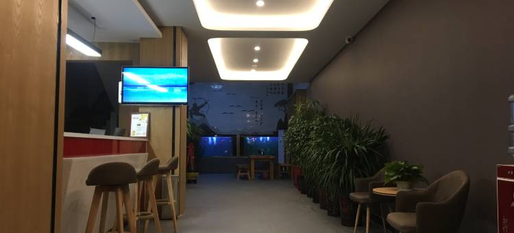 尚客优精选酒店(潢川火车站店)图片