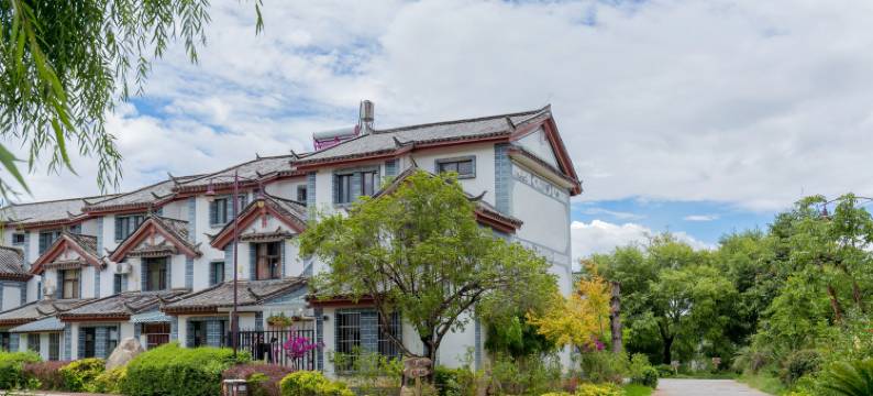 丽江逸心苑别墅图片