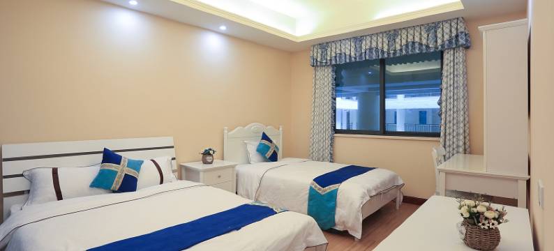 惠州卖别墅的小姐姐图片