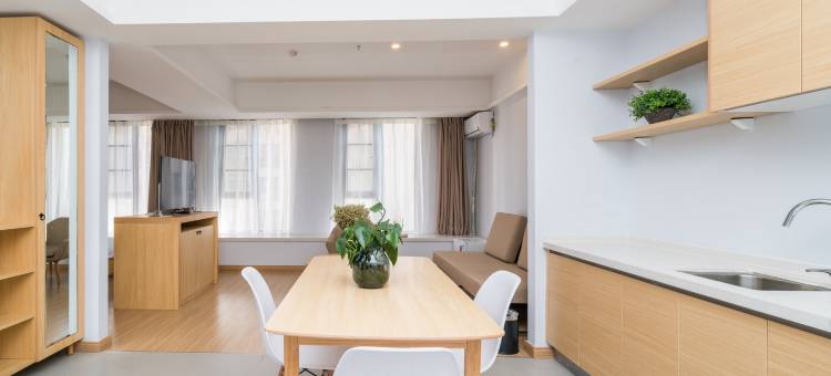 云栖G城市酒店(昆明南亚风情店)图片